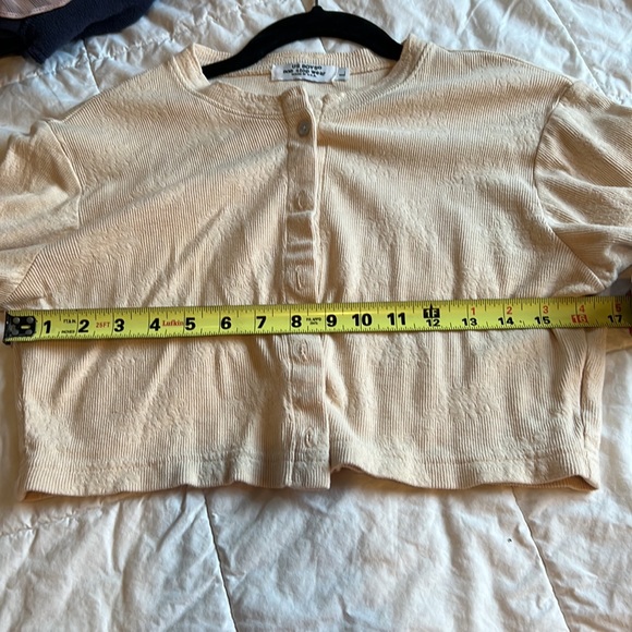 US BOYS large crop top cardigan. EUC - Picture 6 of 6